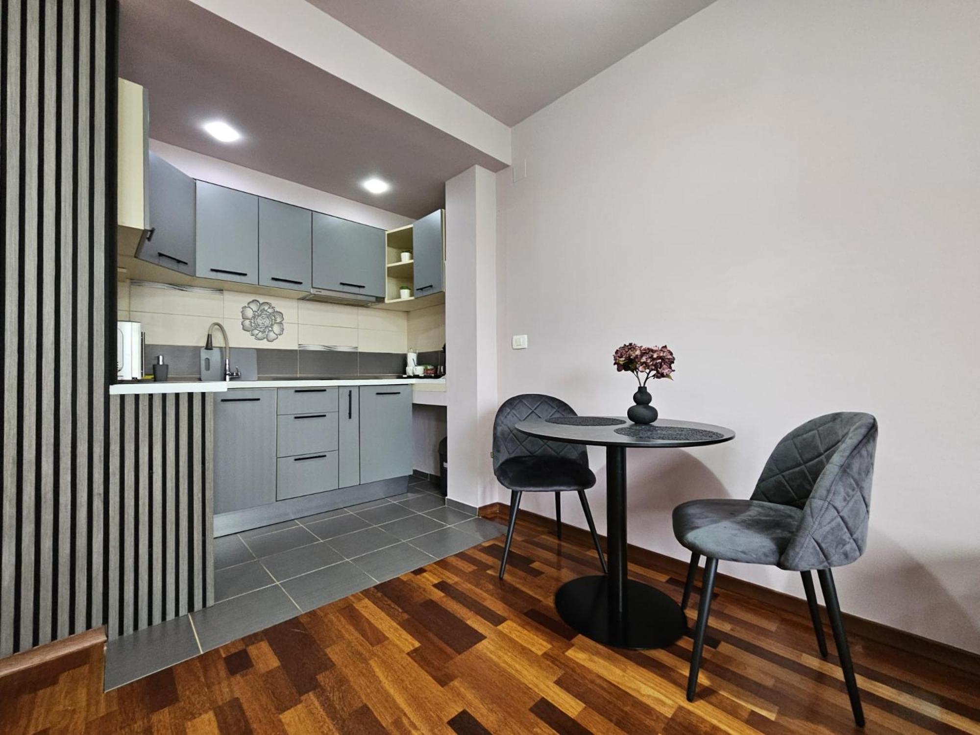 Central Sweet Apartment Self Check-In Timișoara Zewnętrze zdjęcie